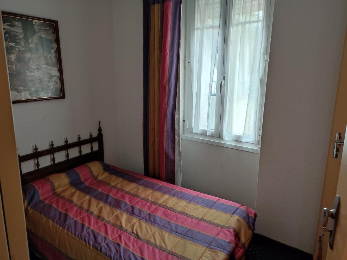 לורדה Hotel Du Commerce Et De Navarre מראה חיצוני תמונה